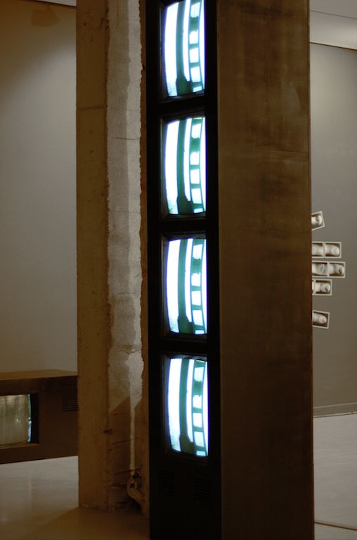 Clinckx – Marie-Jo Lafontaine, La Batteuse de palplanches, 1979.